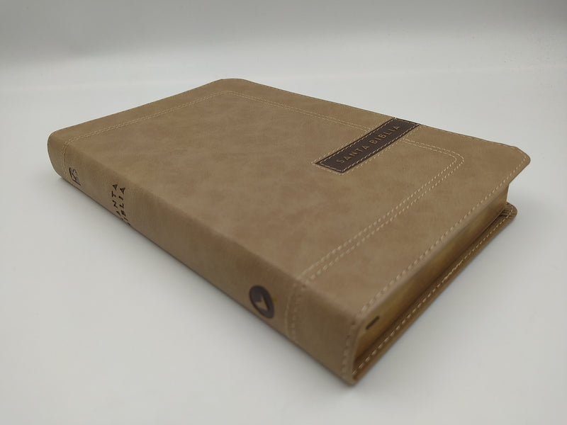Bíblia ultrafina nueva de las Americas letra grande 10 puntos  tamaño manual