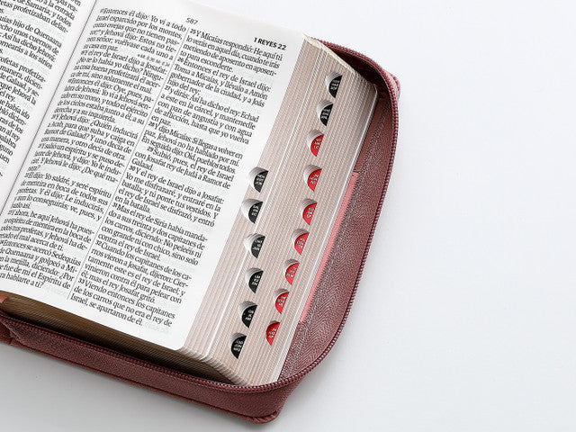 Biblia con Cierre Portátil 12 puntos RV1960, imit piel coral y café con índice