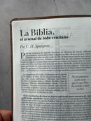 Biblia RVR60 Tamaño manual con broche y asa. Floral Estampado