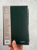 Biblia RVR60 Tamaño manual con broche y asa. León de Judá