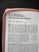 Biblia para mujer letra 11 puntos  RVR60 de Obsequios y premios Coral Mariposa con cierre