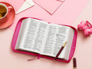 Biblia con Cierre Portátil Letra Grande 12 puntos RV1960, imit piel fucsia floral