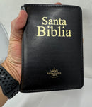 Biblia para el bolsillo rv1960 acolchada con cierre indice negro