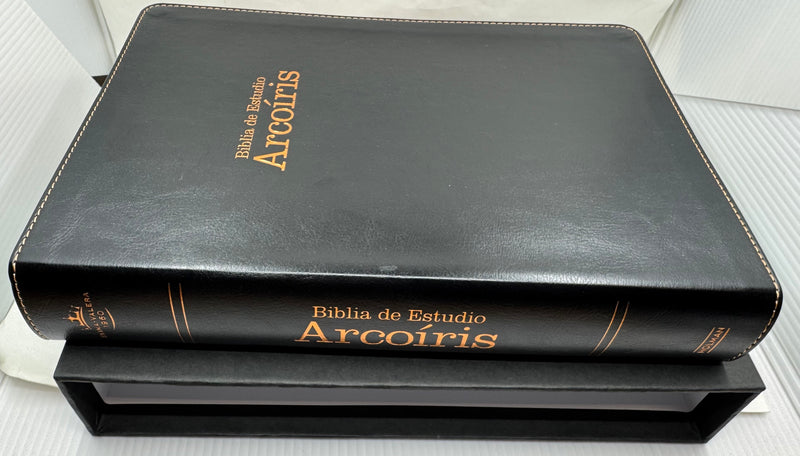 Biblia de estudio arcoíris letra gigante 14 puntos semil  piel negra con indice