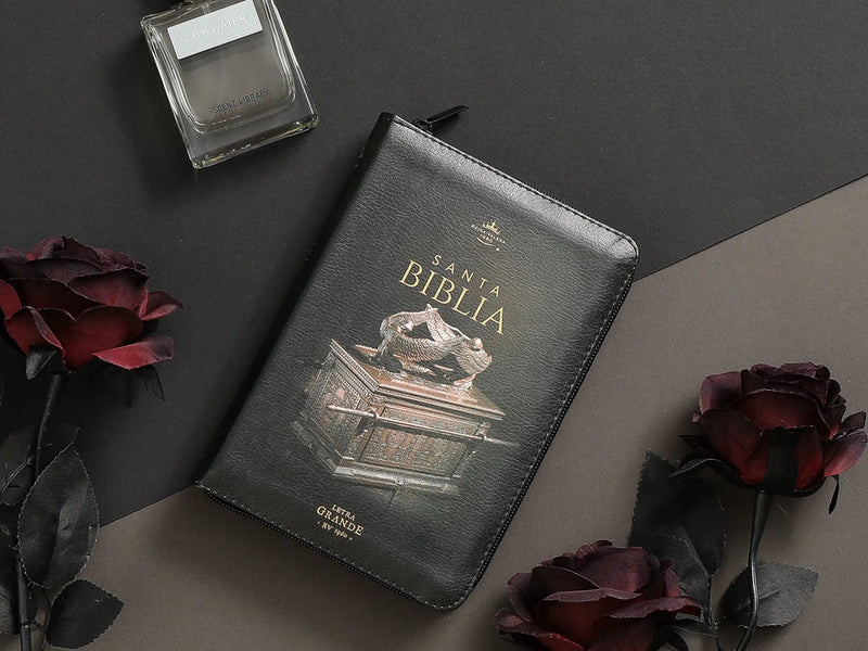 Biblia con Cierre Compacta 10 puntos RV1960 imit piel negro con indice - Arca del Pacto