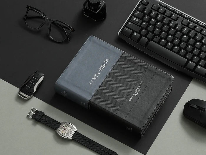 Biblia Letra Súper Gigante 19 puntos Mediana RV1960 imit piel negro geométrico con índice
