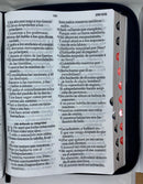 Bíblia supergigante RVR1960 19 PUNTOS  Negra piel imitación cierre y índice