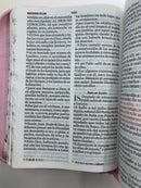 Bíblia para jovencitas tamaño portátil rv1960 cierre rosa  mariposa índice 11 puntos