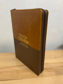 Bíblia de letra súper gigante reina Valera 1960  18 puntos CIERRE CAFE DUOTONE