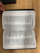 Bíblia del ministro reina Valera 1960 piel fabricada negro