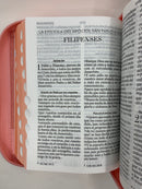 Bíblia para Mujer letra grande 11 puntos portatil  rv1960 cierre Jean rosa índice