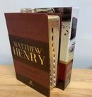 Bíblia de estudio Matthew HenryRvR piel imitación café con índice